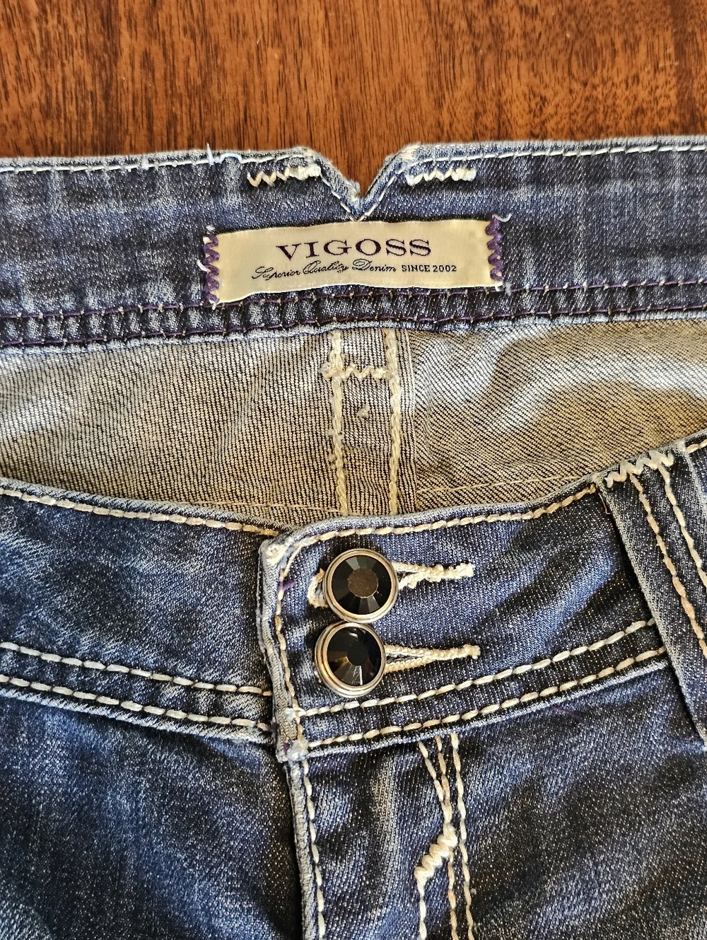 Vigoss Boot Cut Flare Jeans With Black Studded Gems Size 18 - Picture 8 of 9